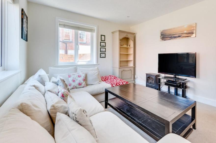 Cannon Corner - Three Bedroom House, Sleeps 6