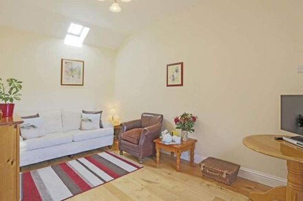 The Cartshed - One Bedroom House, Sleeps 2