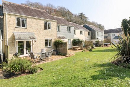 SILD COTTAGE, family friendly in Falmouth