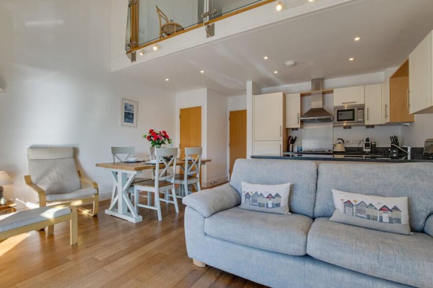 Quayside - Two Bedroom Apartment, Sleeps 4