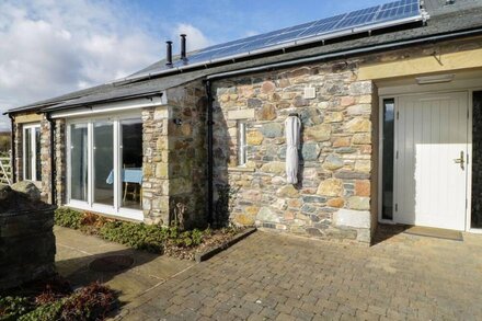 BUTTERMERE, pet friendly, luxury holiday cottage in Cockermouth