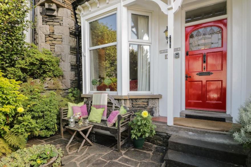 GILLERCOMBE, Family Friendly, With A Garden In Bowness-On-Windermere