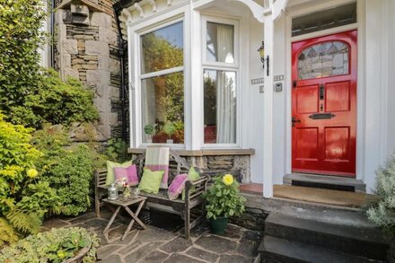 GILLERCOMBE, family friendly, with a garden in Bowness-On-Windermere