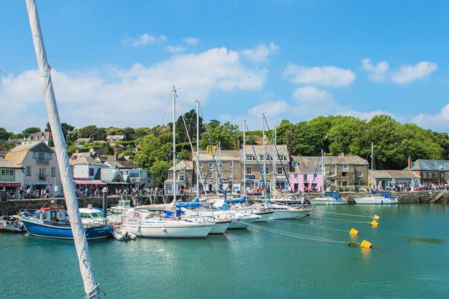 Nellies - Three Bedroom House, Sleeps 8