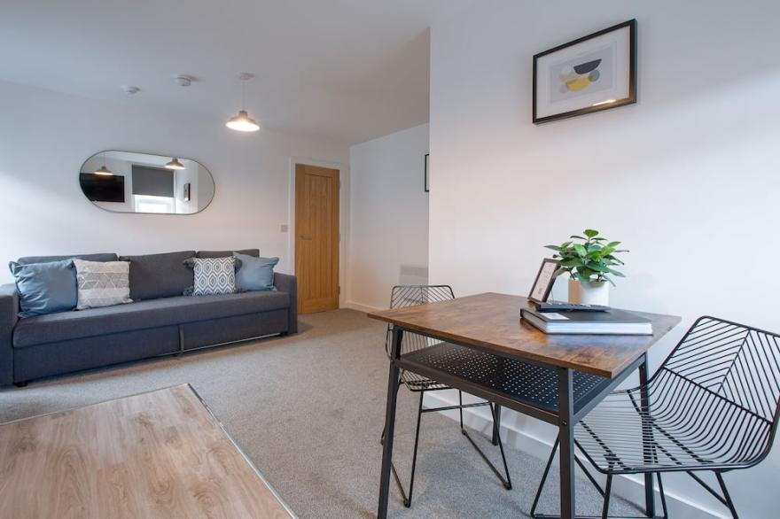 Stylish One Bedroom Apartment, Ideal For Couples