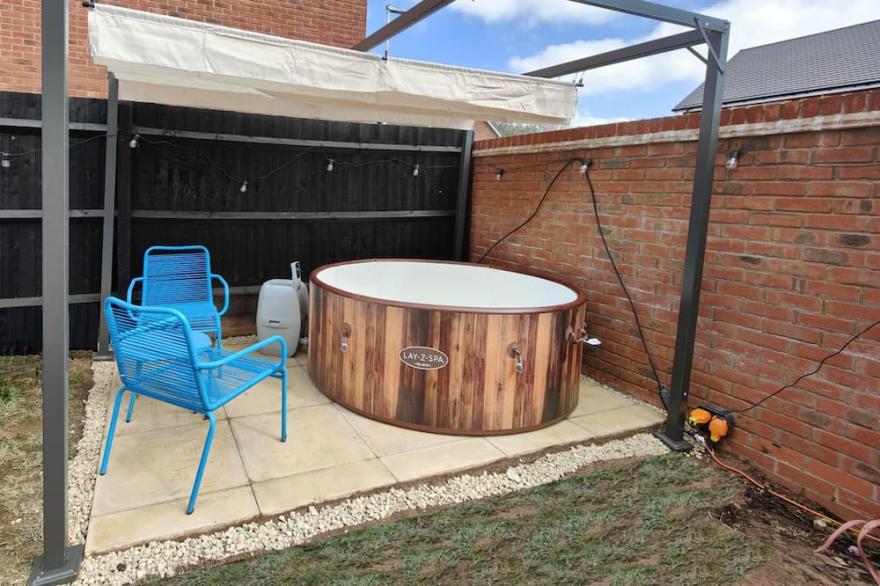 Modern, detached countryside escape with 3 bedrooms