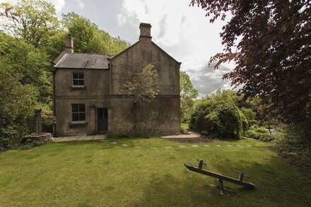 Gorgeous country house near bath