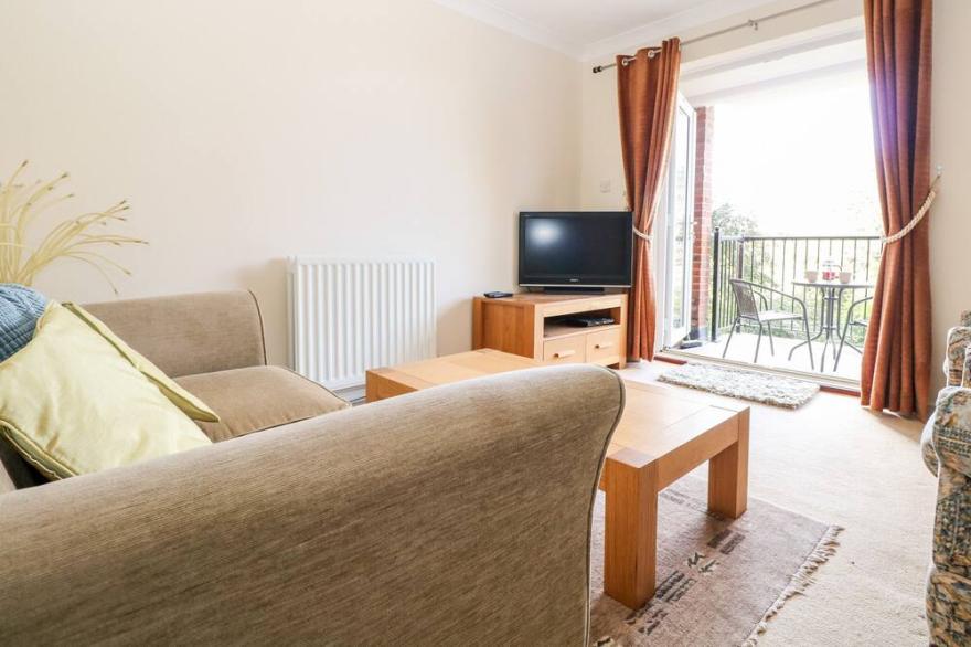 19 QUAYSIDE WALK in Marchwood