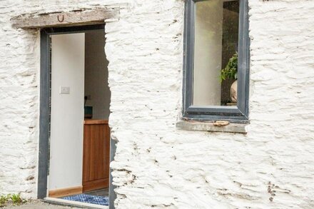 The Stable - a countryside getaway for two in The Pembrokeshire Coast National Park