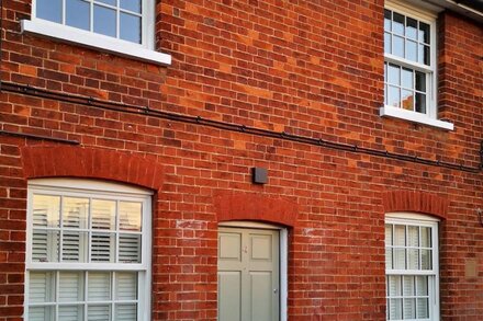 Contemporary Cottage in the centre of Woodbridge