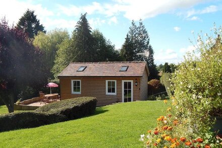 Delightful Log cabin.