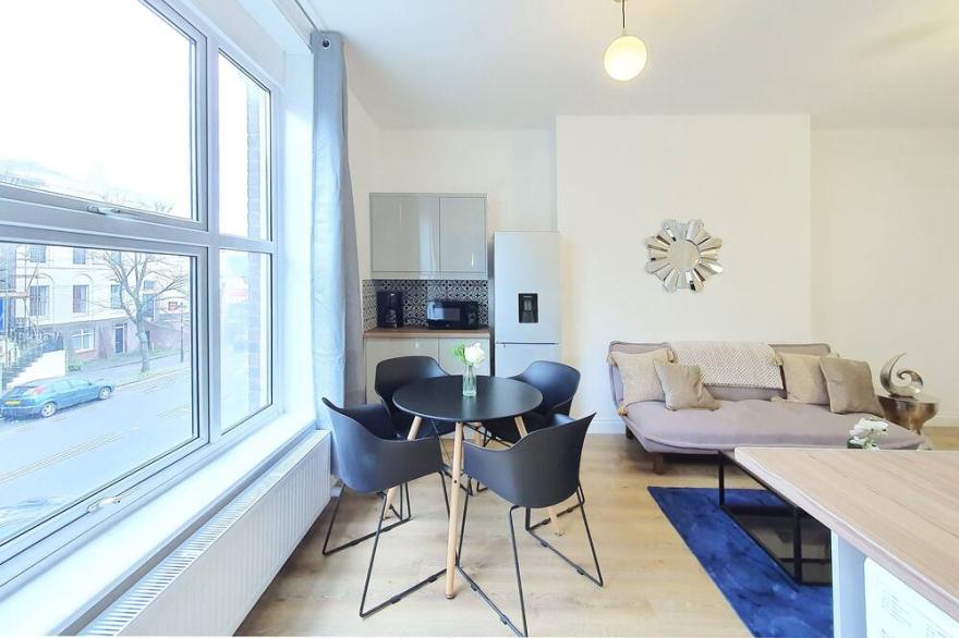 Suites by Rehoboth ★ Medway Island ★ Chatham Kent