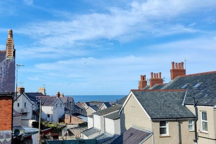 Rhubarb Terrace on the Coast - Sleeps 1-6