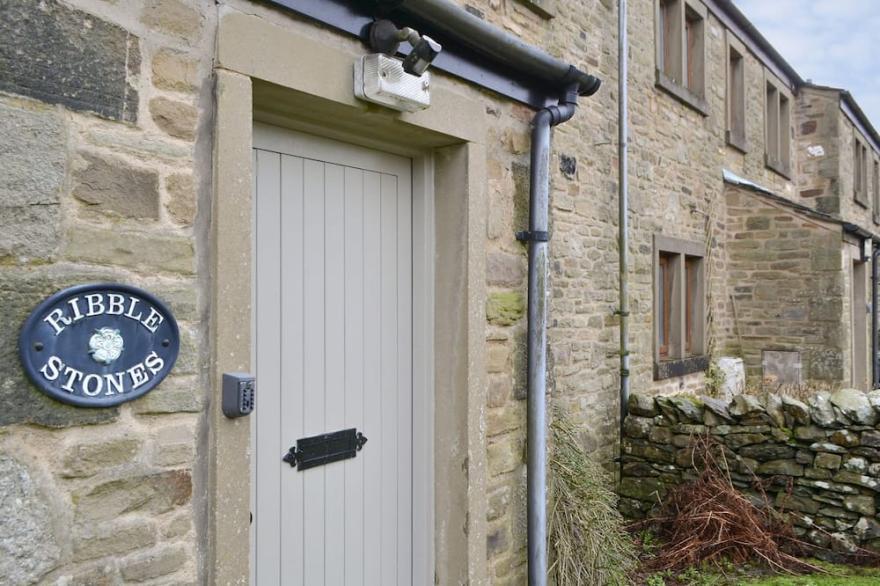 3 bedroom accommodation in Austwick, near Settle