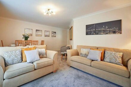 3 bedroom accommodation in Whitby