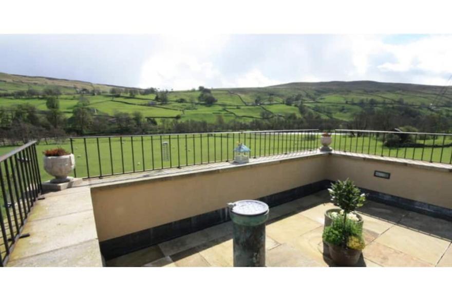 8430499, Swallows Byre
