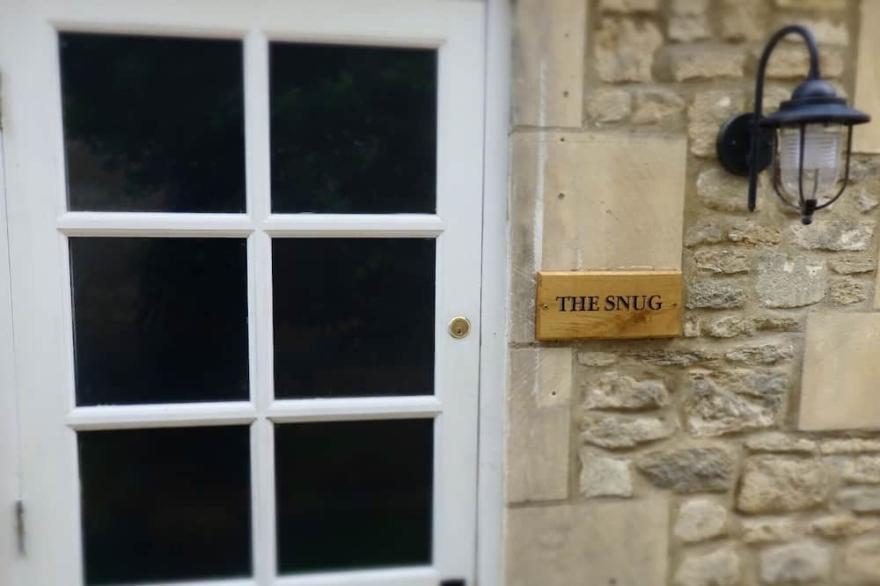 Cosy Cotswold - The Snug - Cottage In The Centre Of  Burford