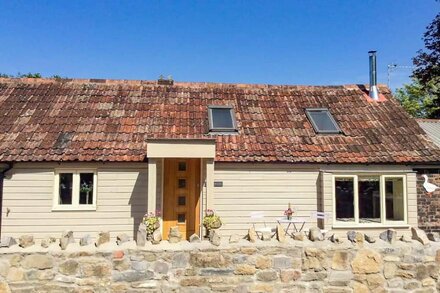 Pass the Keys | Goose Feather Barn, Wedmore luxury cottage for two