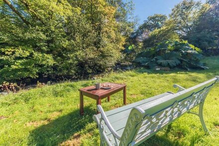 Pass the Keys | Traditional Lakeland House with Beautiful Gardens