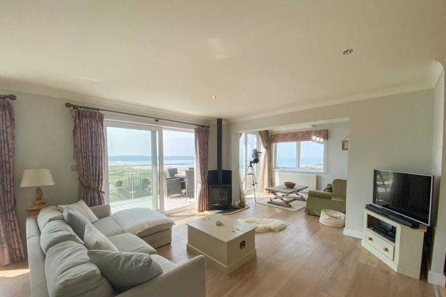 36 Chichester Park - Pets* | 3 Bed | Sea views