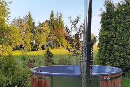 Peaceful Luxury Getaway, Stunning Views & Hot Tub