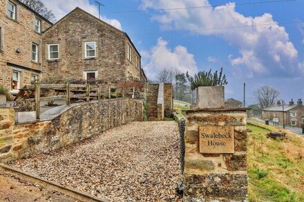 Swalebeck House, stunning countryside views, log burner, beautiful interiors