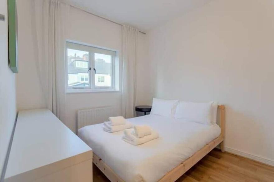 Beautiful 1 Bedroom Apartment in Notting Hill