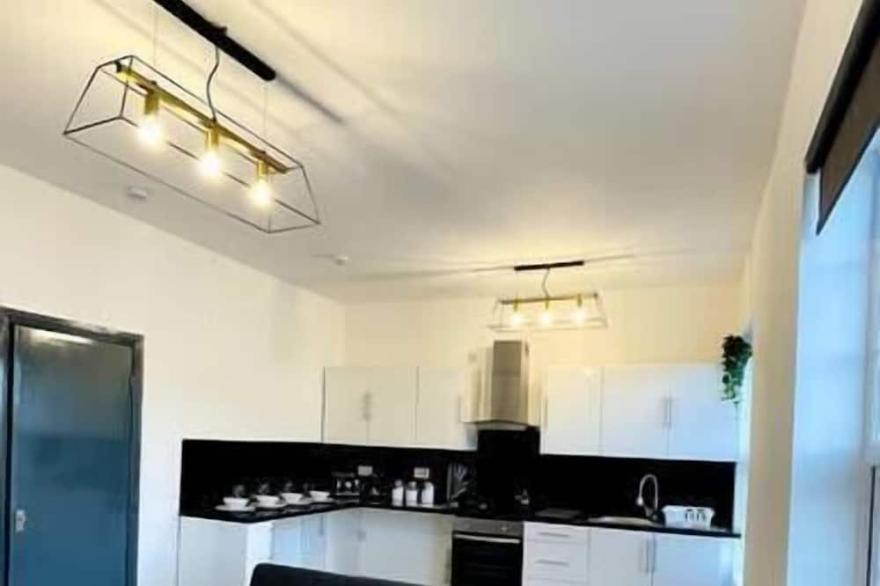 Luxury Apartment in Leicester City- Free Parking