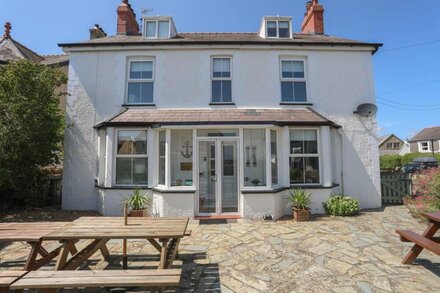 ANGORFA - ABERSOCH, family friendly, with a garden in Abersoch