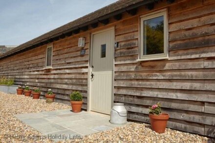 The Stables , Birdham  -  a barn conversion that sleeps 4 guests  in 2 bedrooms