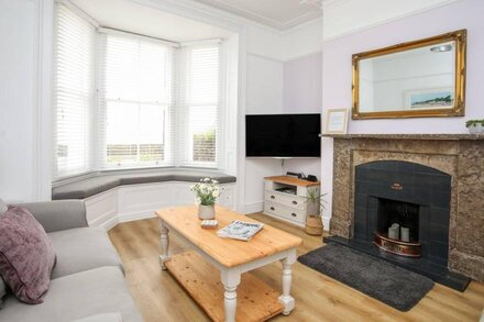 LLUEST, family friendly, character holiday cottage in Beaumaris