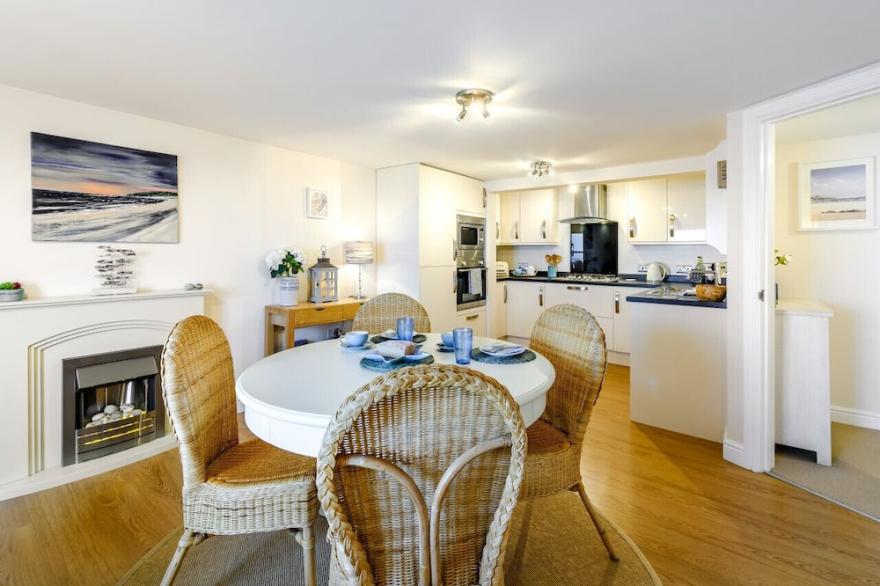 Horizons - Two Bedroom Apartment, Sleeps 2
