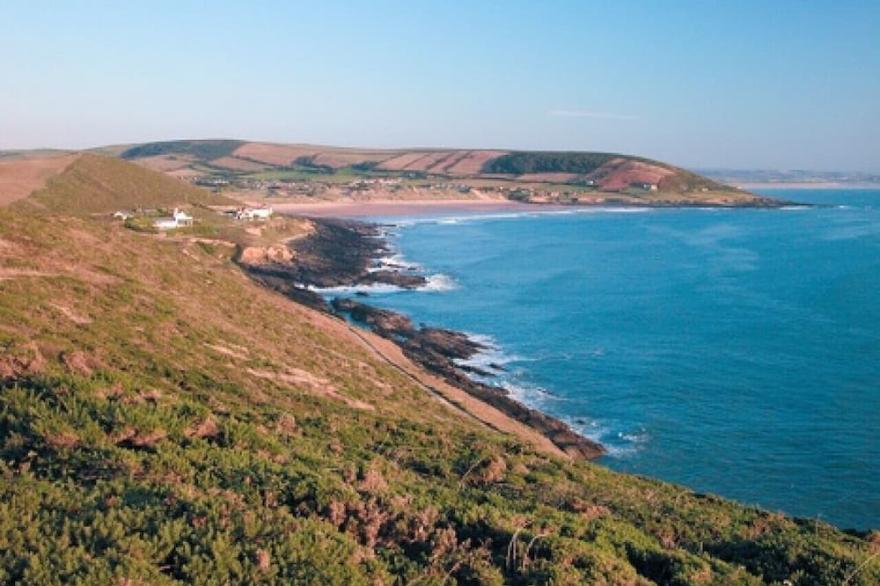 Seahaven - Two Bedroom House, Sleeps 4