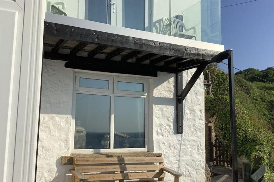 The Magazine - Two Bedroom House, Sleeps 4