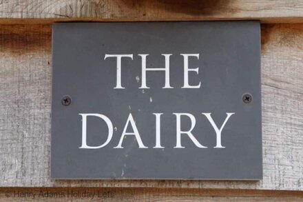 The Dairy , Birdham  -  a barn conversion that sleeps 4 guests  in 2 bedrooms