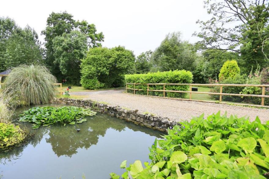 Cedar - Three Bedroom House, Sleeps 6