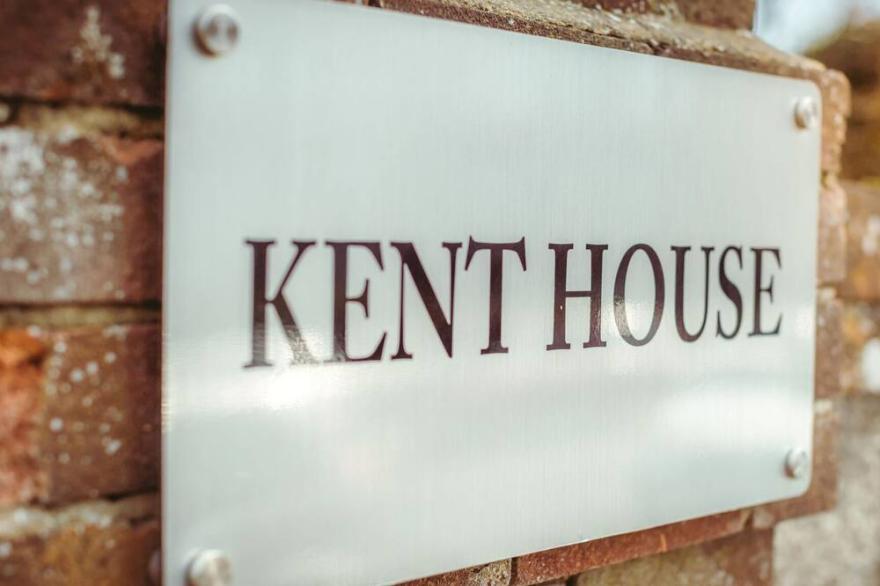 Kent House: Contemporary 2-Bed Flat Close To Seafront