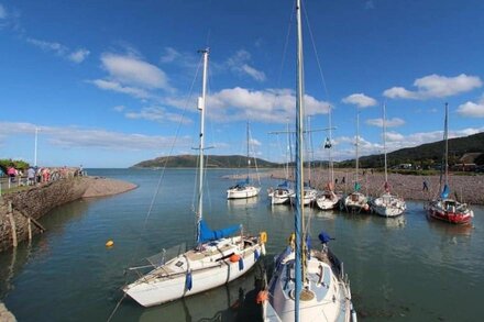 Harbour House Apartment, Porlock Weir