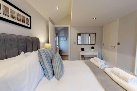 Dunara Apartment Shakespeare Suite Leamington Spa Serviced Apartment 2 Bed