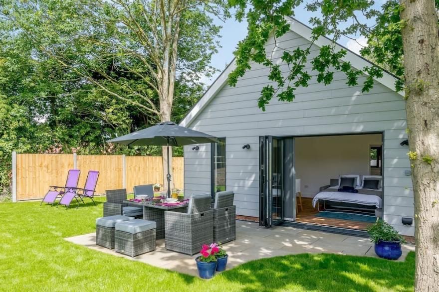 1 bedroom accommodation in Stonham, near Needham Market