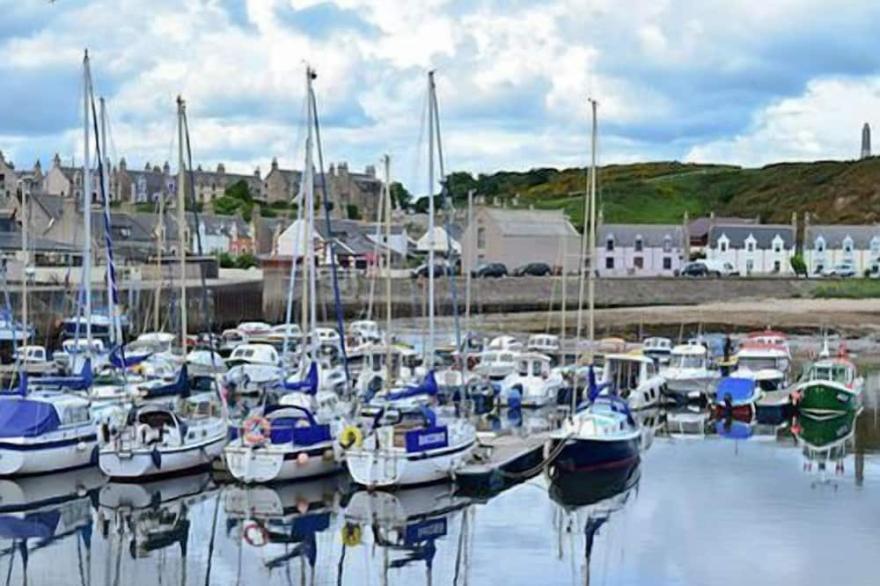 3 bedroom accommodation in Findochty, near Cullen