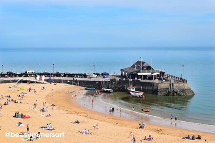 The Old Chemist - Viking Bay Getaway