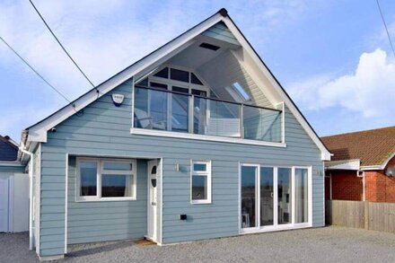 3 bedroom accommodation in Dungeness