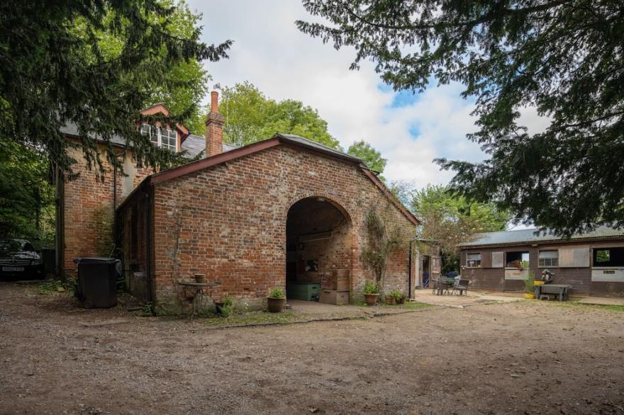 The Annexe: Charming 1 Bed Near Stonehenge