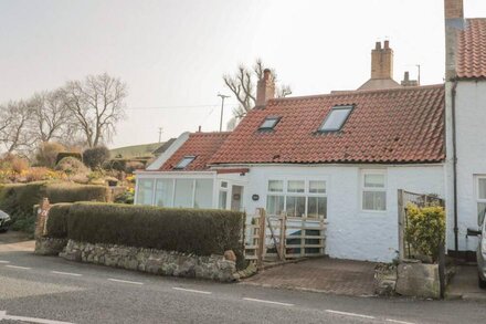 TWINCOTE, romantic, with open fire in Wooler