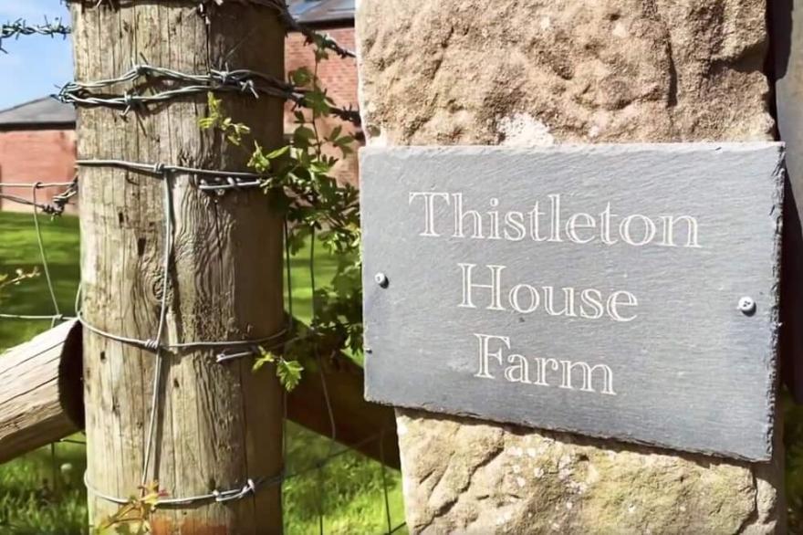 The Barn At Thistleton - Tranquil 4 Bedroom/2 Bathroom Conversion Set In 6 Acres