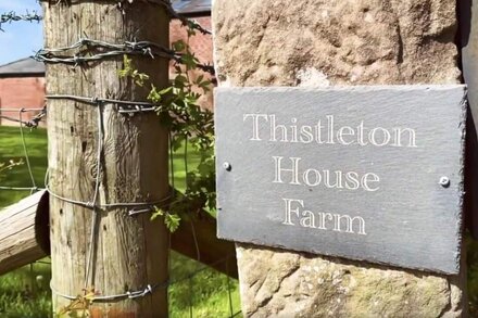 The Barn at Thistleton - tranquil 4 bedroom/2 bathroom conversion set in 6 acres