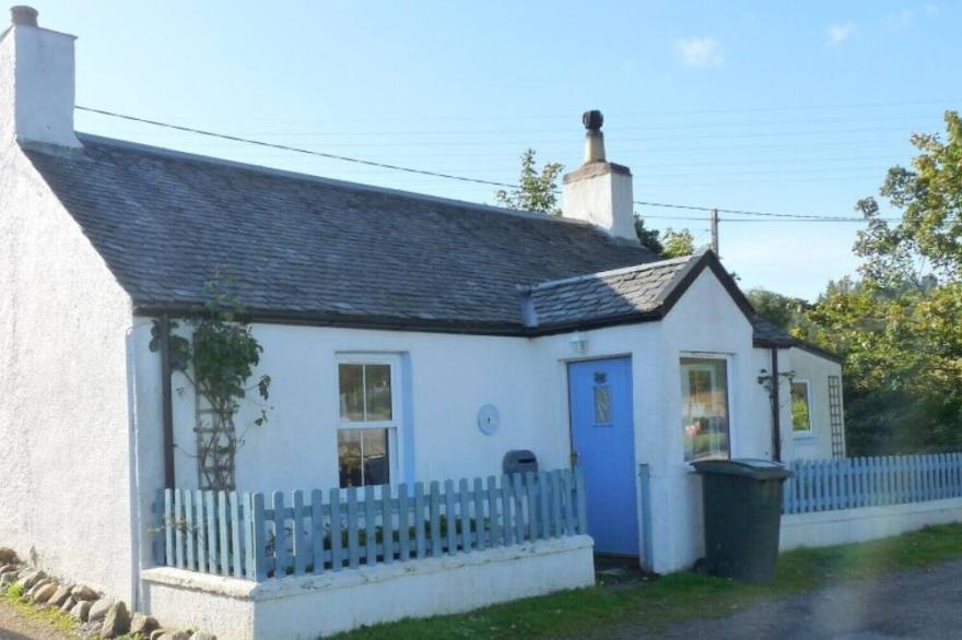 Grogport Cottage (pet Friendly) Offers Wonderful Self Catering Acc Nr Carradale