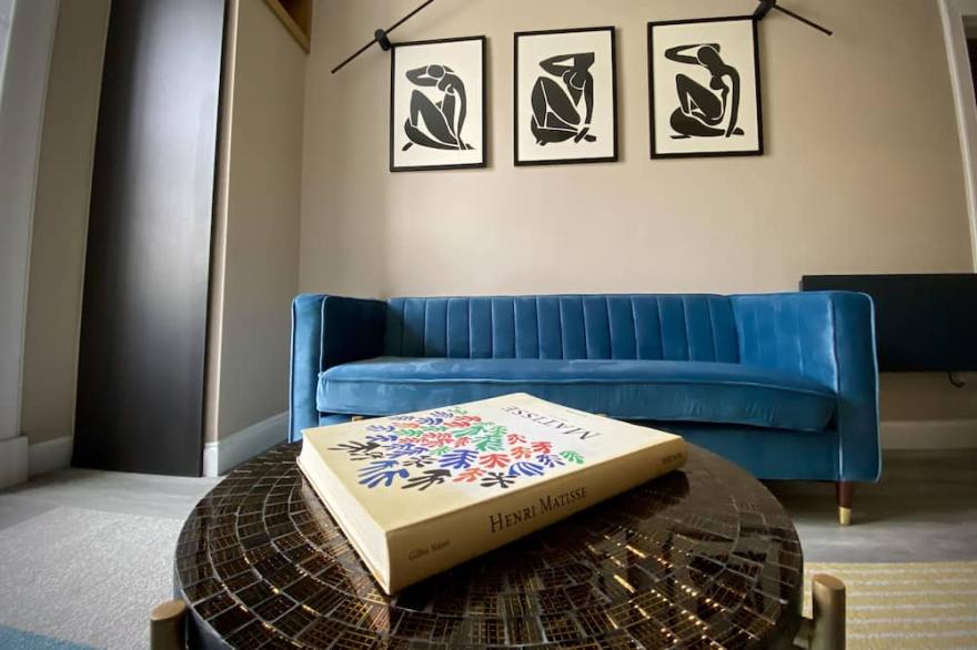 Wee Grandeur-Friendly, Art Designed Apartment In Central Edinburgh