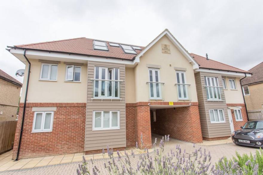 The Nuffield Stylish Modern Contemporary 1 Bedroom Apartment In Headington